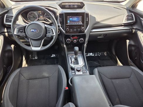 Used 2020 Subaru Forester Premium AWD/4WD image 9