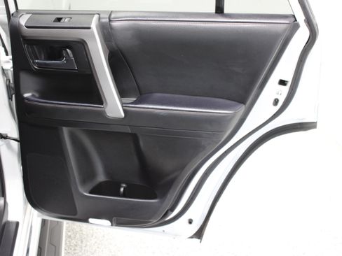 Used 2024 Toyota 4Runner Limited RWD image 34