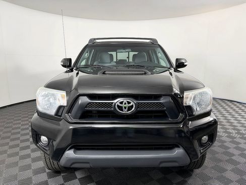 Used 2015 Toyota Tacoma 4x4 Double Cab w/ TRD Sport Package image 4