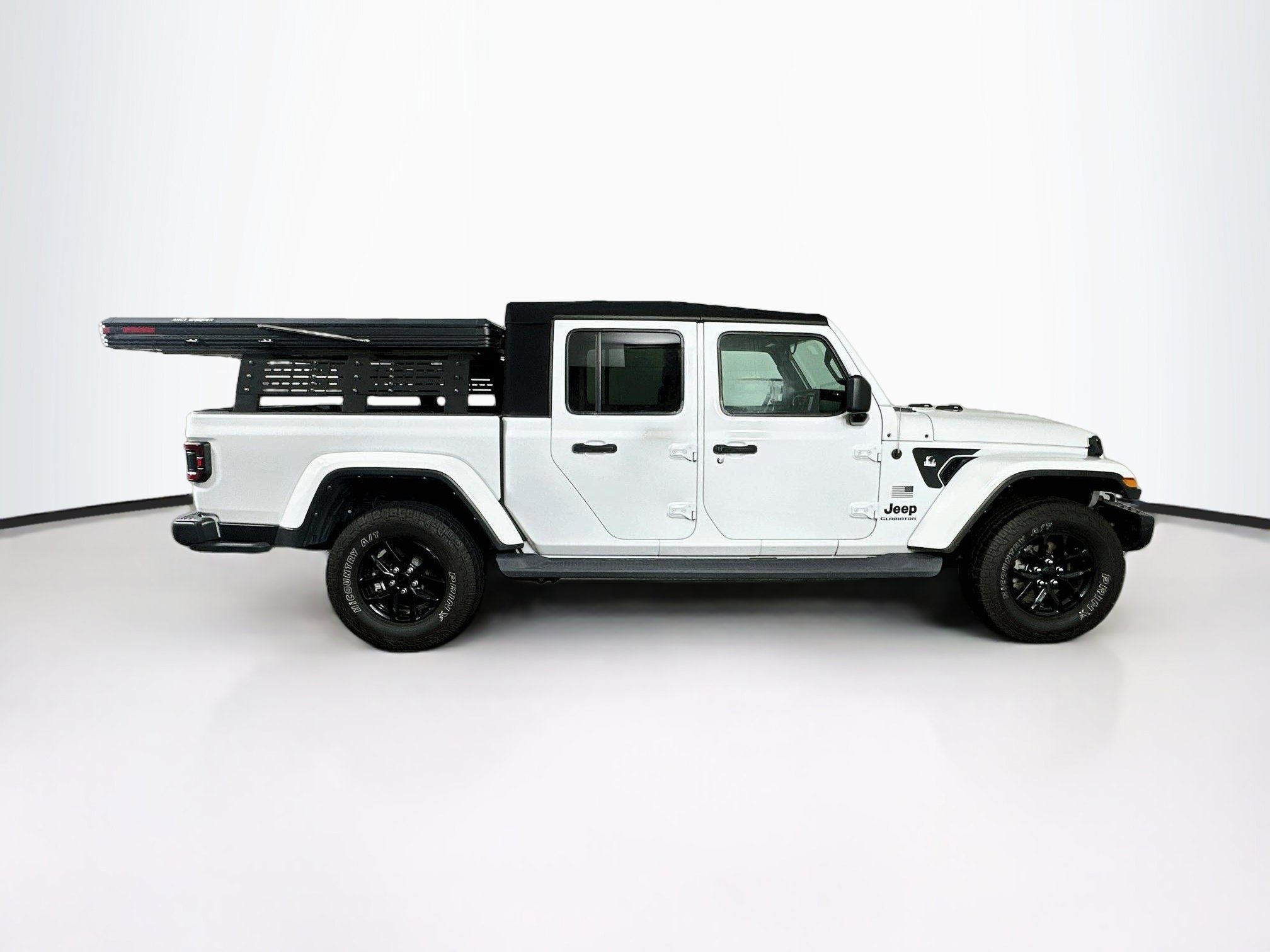 Used 2023 Jeep Gladiator Sport AWD/4WD image 10