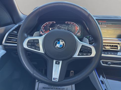Used 2023 BMW X5 xDrive40i w/ M Sport Package image 10