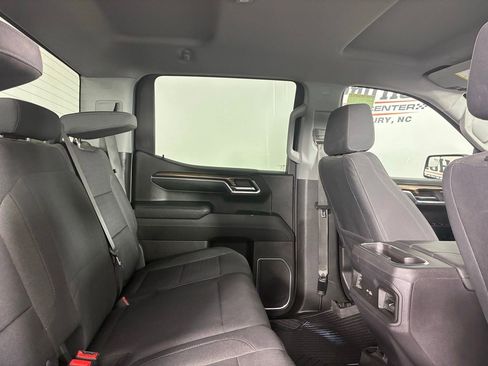 Used 2023 Chevrolet Silverado 1500 LT Trail Boss w/ Protection Package image 28