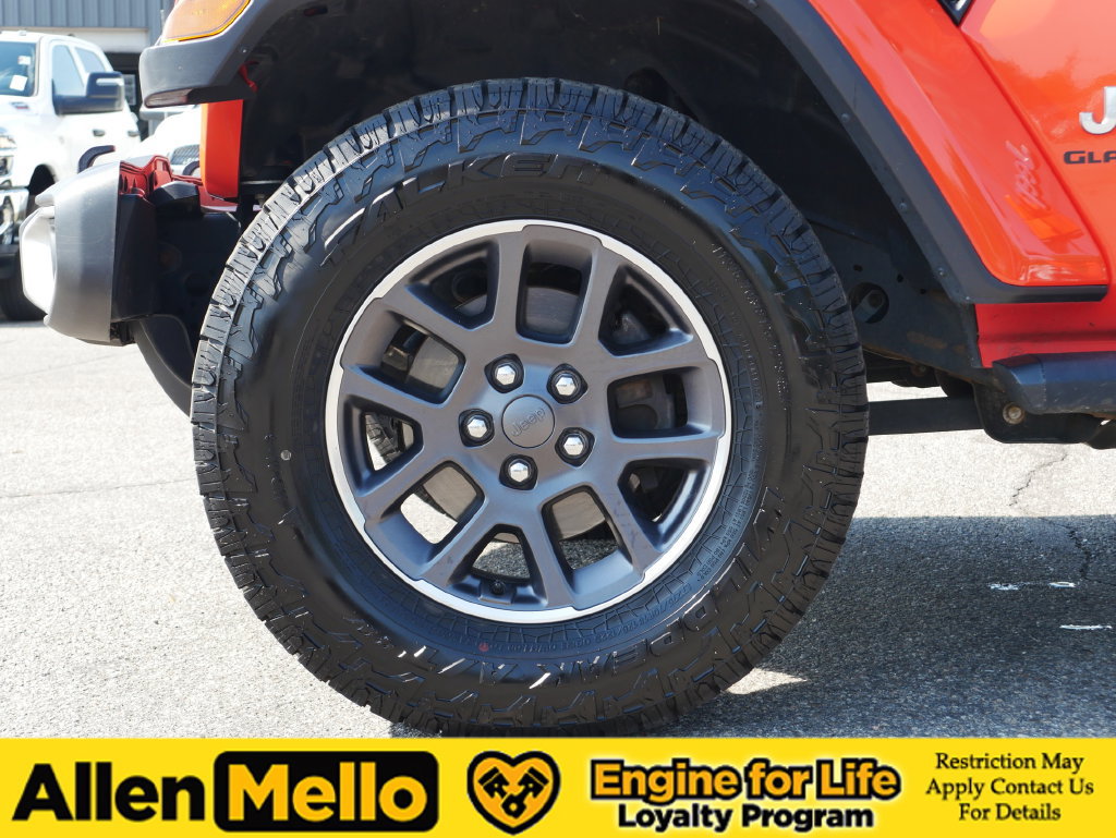 Used 2020 Jeep Gladiator Overland AWD/4WD image 10