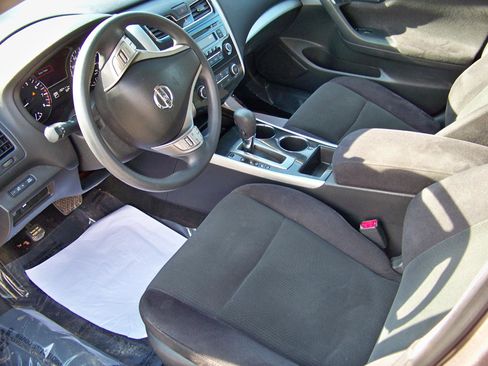 Used 2013 Nissan Altima 2.5 S image 28