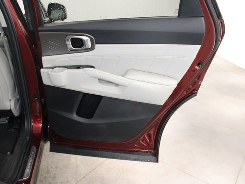 Used 2024 Kia Sorento SX image 36