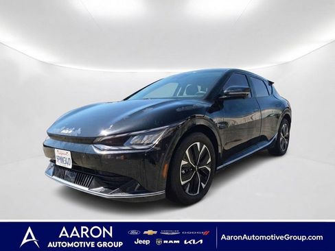 Used 2024 Kia EV6 Wind w/ Wind Technology Package AWD/4WD image 1