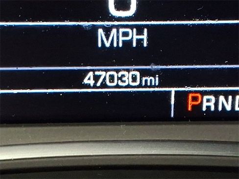 Used 2017 Chevrolet Malibu LT image 19