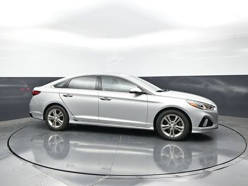 Used 2018 Hyundai Sonata Sport FWD image 6