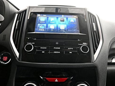 Used 2020 Subaru Forester Premium image 18