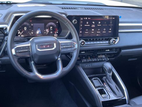 Used 2025 GMC Canyon Elevation w/ Convenience Package image 9