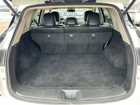 Used 2017 Nissan Murano Platinum image 17