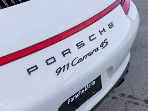 Certified 2019 Porsche 911 Carrera 4S image 18