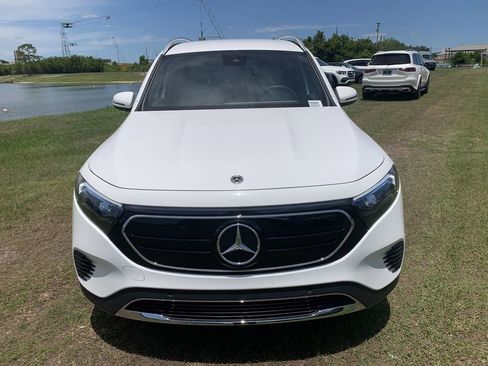 Certified 2023 Mercedes-Benz EQB 300 4MATIC image 20