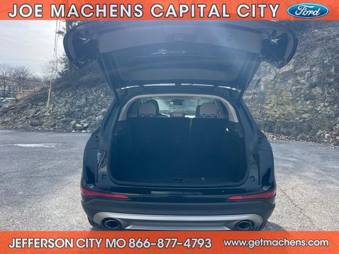 Used 2022 Lincoln Corsair AWD w/ Premium Package image 10