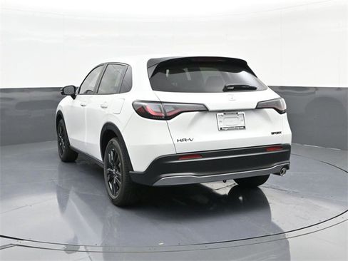 New 2026 Honda HR-V Sport image 8