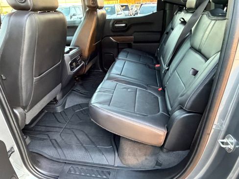 Used 2020 Chevrolet Silverado 1500 High Country image 25