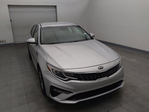 Used 2019 Kia Optima LX FWD image 14