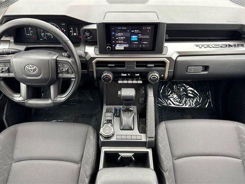 Used 2025 Toyota Tacoma SR5 image 15