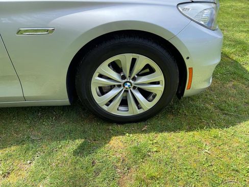 Used 2017 BMW 535i Gran Turismo image 26