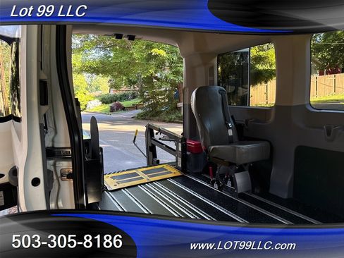 Used 2018 Ford Transit 150 XL image 47