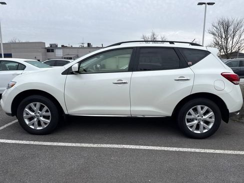 Used 2013 Nissan Murano SL w/ Navigation Pkg image 2
