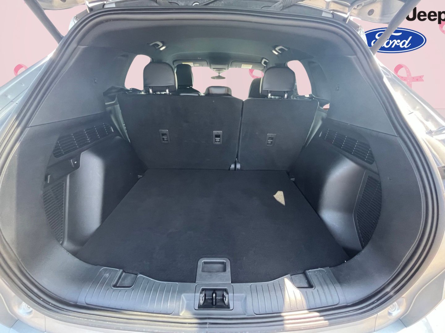 Certified 2024 Ford Escape ST-Line w/ Tech Pack #1 AWD/4WD image 35