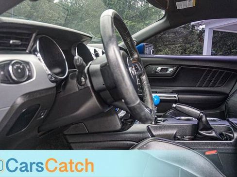 Used 2017 Ford Mustang GT Premium RWD image 19