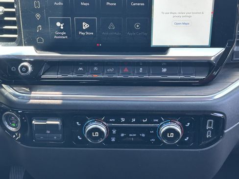 Certified 2025 GMC Sierra 1500 SLT RWD image 20