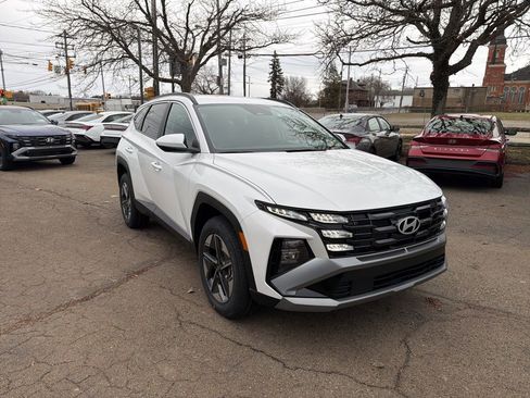 New 2026 Hyundai Tucson SEL image 1