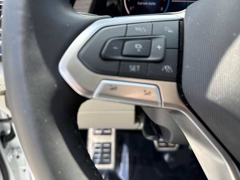 Used 2026 Volkswagen Atlas SEL Premium R-Line AWD/4WD image 39