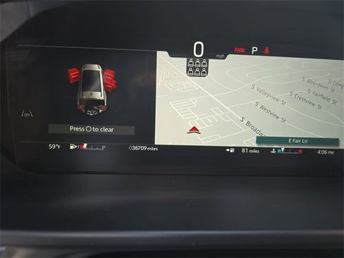 Used 2024 Land Rover Defender 130 X-Dynamic SE image 19