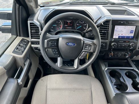 Used 2022 Ford F350 XLT w/ XLT Premium Package AWD/4WD image 5
