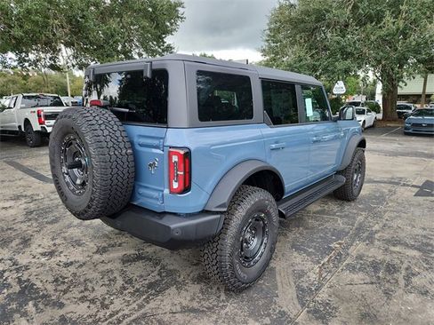 New 2025 Ford Bronco Outer Banks w/ Sasquatch Package image 3