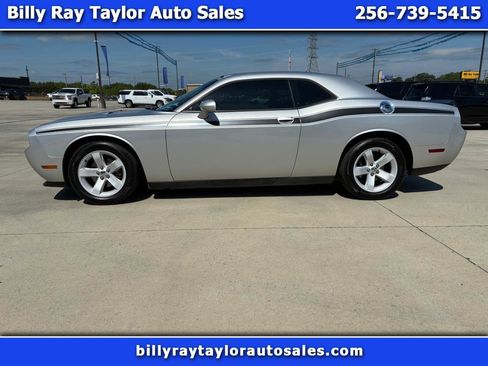 Used 2012 Dodge Challenger SXT Plus RWD image 1