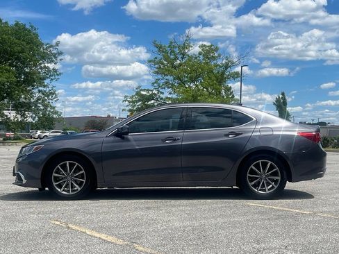 Used 2019 Acura TLX w/ Technology Package FWD image 4