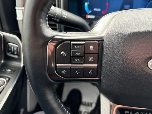 Used 2025 Ford F250 Platinum image 12
