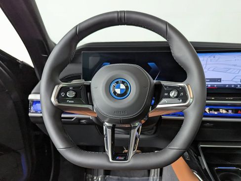 Used 2026 BMW i7 xDrive60 w/ Executive Package AWD/4WD image 37