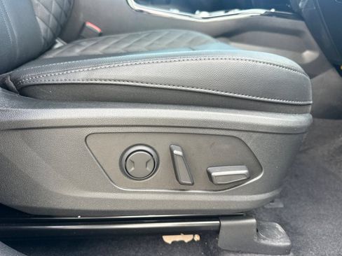 Certified 2026 Kia Sorento SX Prestige AWD/4WD image 24