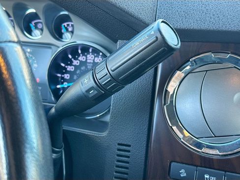 Used 2016 Ford F350 Lariat w/ Lariat Ultimate Package image 16