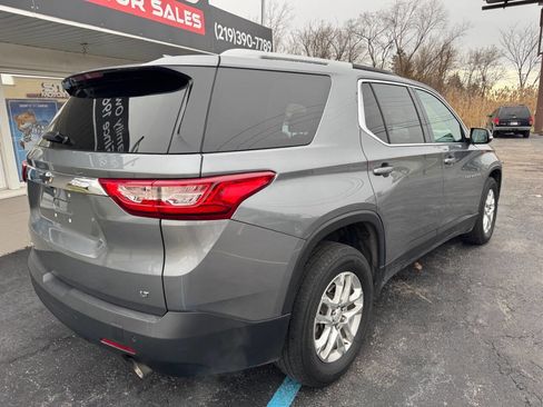 Used 2018 Chevrolet Traverse LT image 5