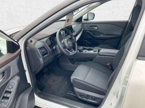Certified 2023 Nissan Rogue SV AWD/4WD image 12