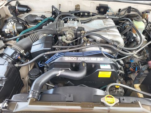 Used 1998 Toyota 4Runner SR5 AWD/4WD image 40