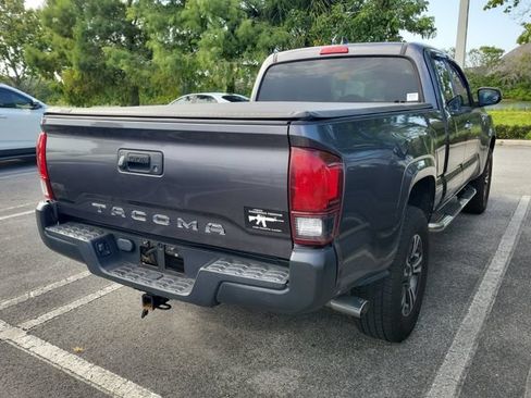 Used 2019 Toyota Tacoma SR RWD image 4