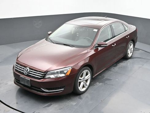 Used 2014 Volkswagen Passat TDI SE FWD image 28