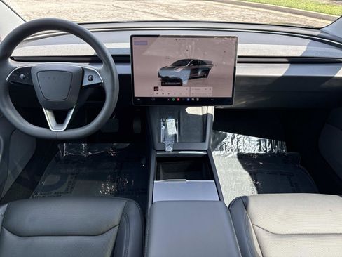 Used 2025 Tesla Model 3 Long Range AWD/4WD image 27