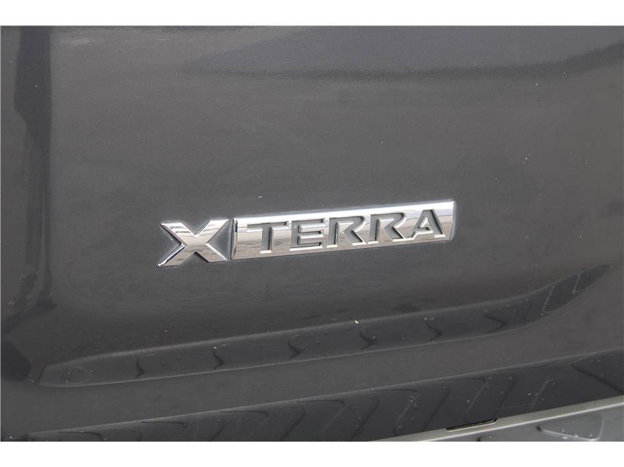 Used 2012 Nissan Xterra PRO-4X AWD/4WD image 25