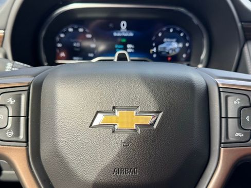 Used 2024 Chevrolet Tahoe High Country w/ Advanced Technology Package image 28