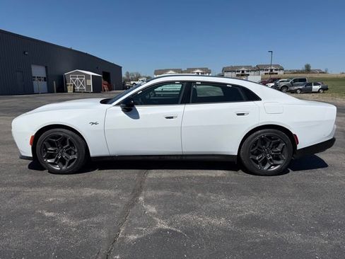 New 2026 Dodge Charger R/T AWD/4WD image 4