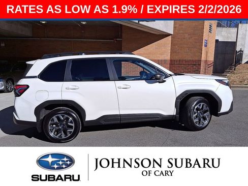 Certified 2025 Subaru Forester Premium w/ Protection Package image 28