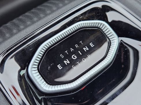 New 2026 Jeep Cherokee Overland image 21